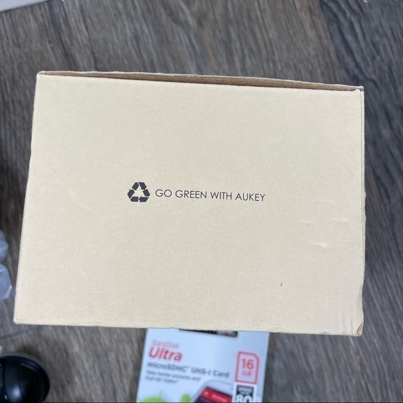 Aukey Car Recording Camera - Home - Picture 8 of 9